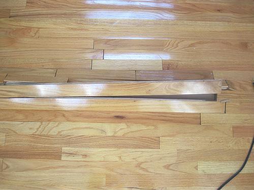 Затопило паркет, что делать. Что делать, если вздулся паркет от воды — есть решение