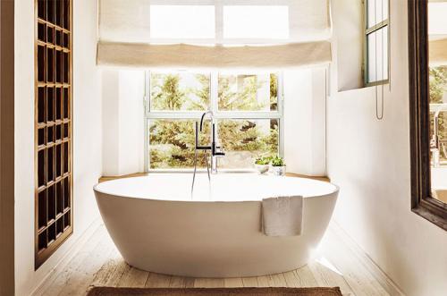 Солнечная вилла с бассейном 08