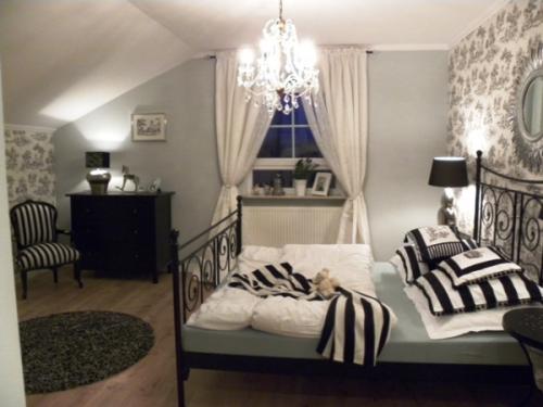 Как правильно выбрать обои для спальни. Типы обоев для спальни