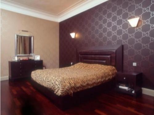 Как правильно выбрать обои для спальни. Типы обоев для спальни 17