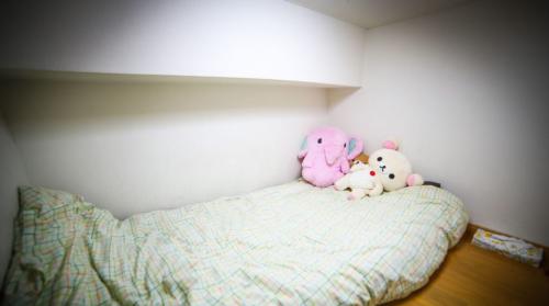 Маленькие квартиры в японии. Типичная японская квартира площадью в 8 квадратных метров поражает своей эргономичностью