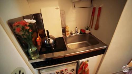 Маленькие квартиры в японии. Типичная японская квартира площадью в 8 квадратных метров поражает своей эргономичностью