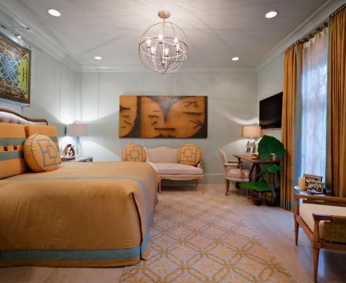 Шторы и покрывало одного цвета.  В цвет штор