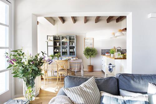 Дом с элементами морского стиля 04