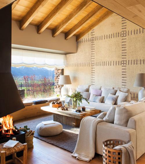 12 уютных интерьеров, в которых обои создали настроение 01