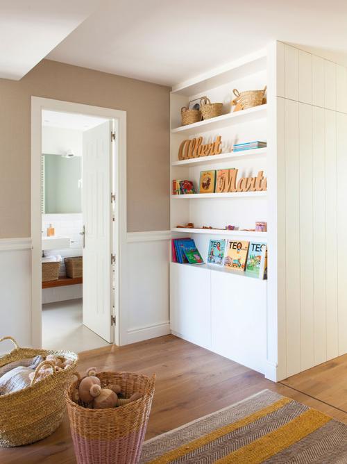 12 уютных интерьеров, в которых обои создали настроение 10