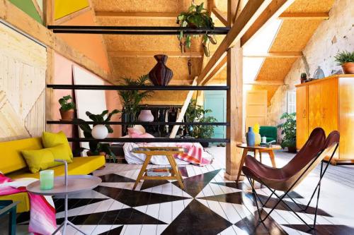 Дом дизайнера в бывшем оружейном заводе 04