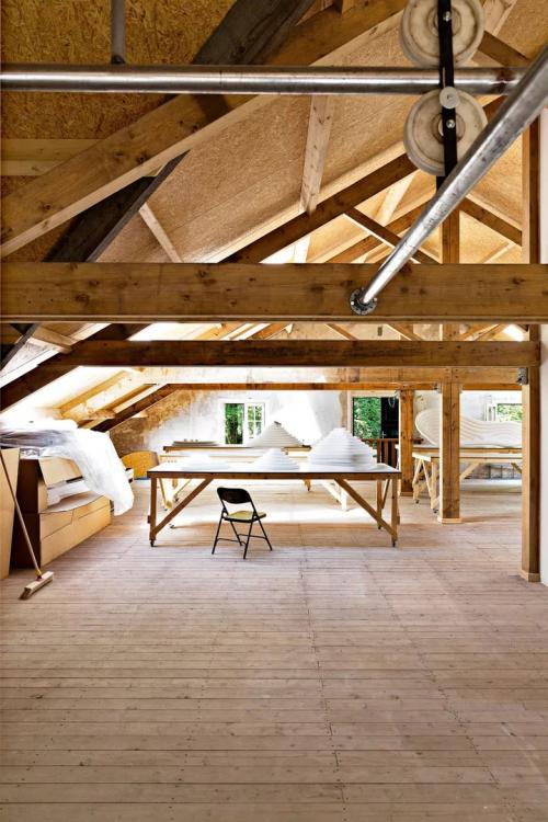 Дом дизайнера в бывшем оружейном заводе 05