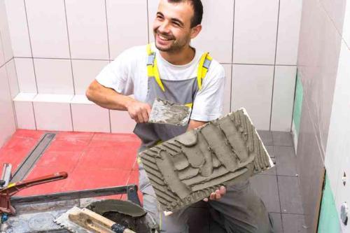 Шатается плитка на полу. Почему может потрескаться кафель на полу, даже если укладка была давно