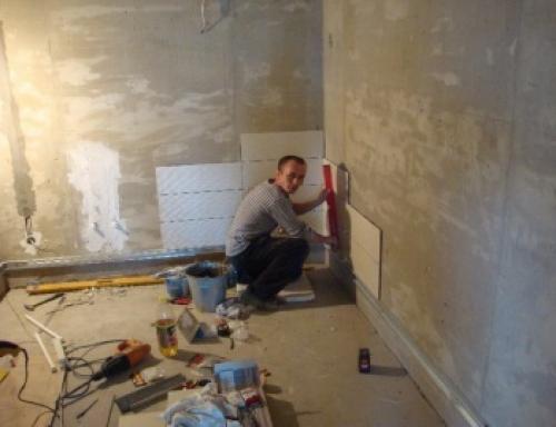 Как класть облицовочную плитку. Как положить плитку на стену 02 Как класть облицовочную плитку. Как положить плитку на стену 02