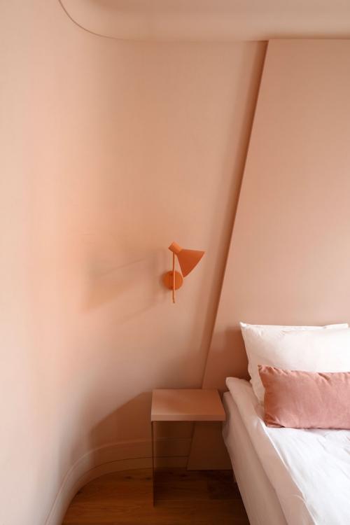 Своя цветовая гамма для каждого этажа 03