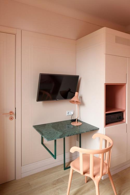 Своя цветовая гамма для каждого этажа 05