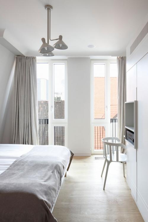 Своя цветовая гамма для каждого этажа 16