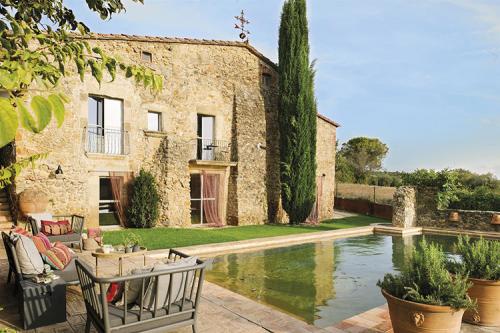 Еще один старый домик в Испании, который обрел прекрасную новую жизнь 01