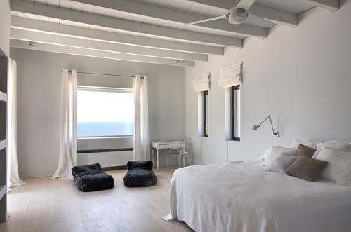 Отголоски лета: вилла с собственным пляжем 04