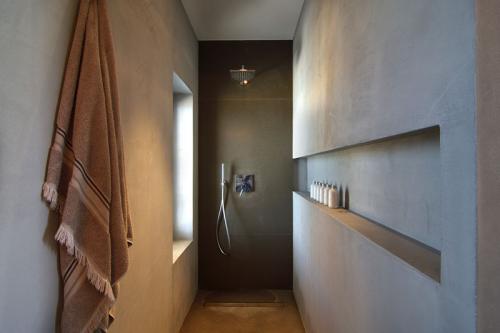 Отголоски лета: вилла с собственным пляжем 05