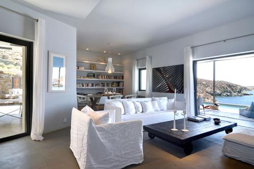 Отголоски лета: вилла с собственным пляжем 02