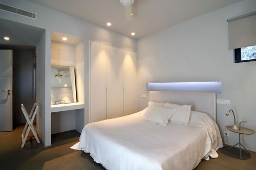 Отголоски лета: вилла с собственным пляжем 06