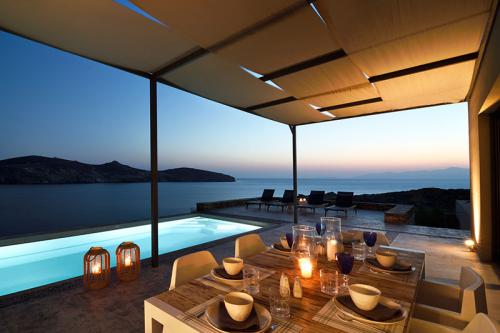 Отголоски лета: вилла с собственным пляжем 11