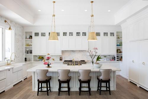 Утонченный дизайн загородных домов 12