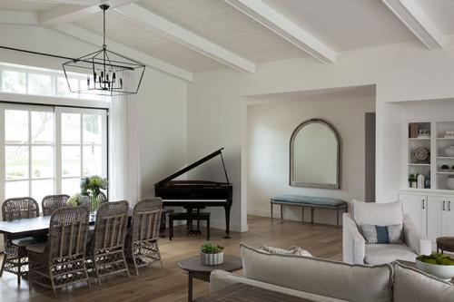 Утонченный дизайн загородных домов 22