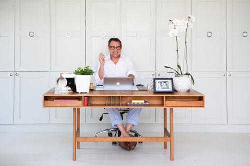 Утонченный дизайн загородных домов 09