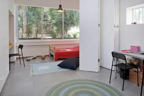 Как разделить комнату на две комнаты. Барная стойка