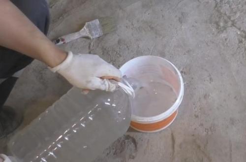 С чем реагирует жидкое стекло. Области применения жидкого стекла