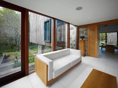 Для дома потолок. Какой потолок выбрать 06