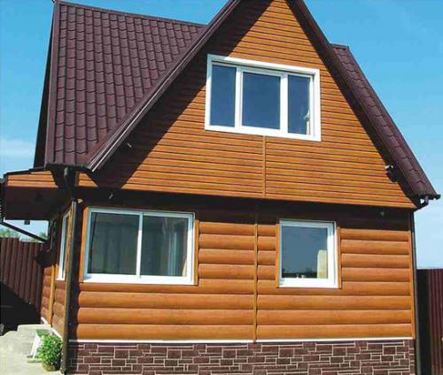 Наружная отделка старого кирпичного дома. Облицовка кирпичного дома снаружи