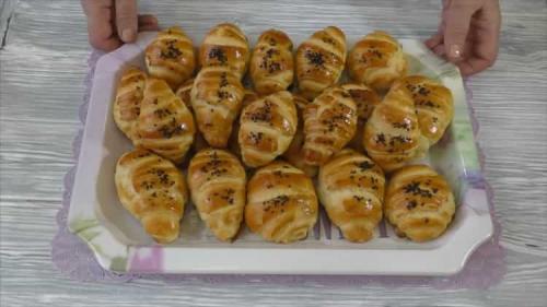 Круассаны, как приготовить дома. Быстрые Круассаны – рецепт без мороки 31 Круассаны, как приготовить дома. Быстрые Круассаны – рецепт без мороки 31