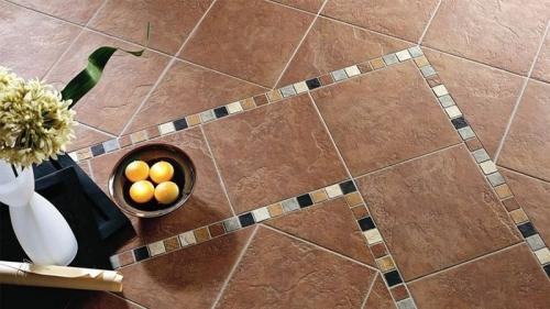 Напольная плитка в частном доме. Преимущество керамической плитки