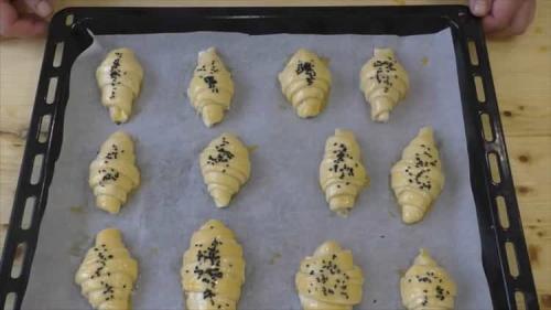 Круассаны, как приготовить дома. Быстрые Круассаны – рецепт без мороки 30 Круассаны, как приготовить дома. Быстрые Круассаны – рецепт без мороки 30