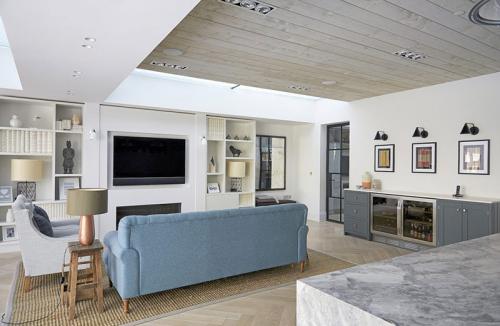 Дом в Лондоне со спокойным интерьером и уютным задним двором 10