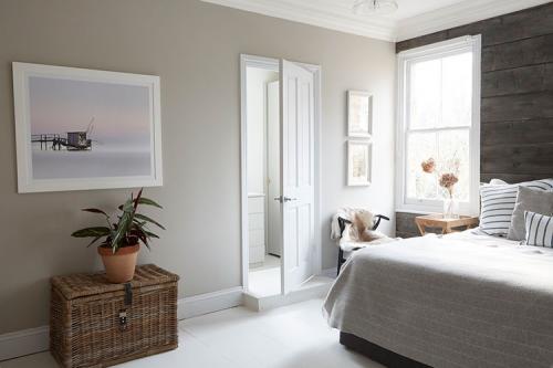 Остекленная крыша, черная библиотека и домик-беседка: просторный дом Лондоне 18