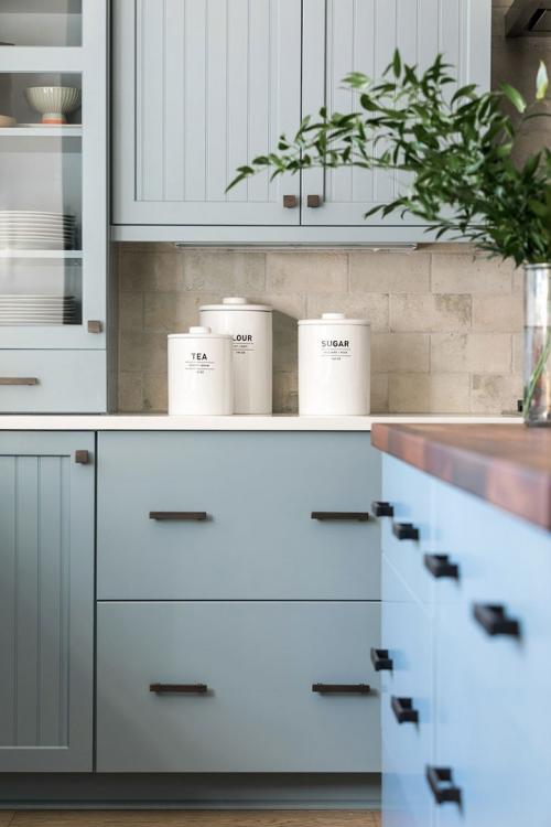 Прекрасная кухня для загородного дома в США 08