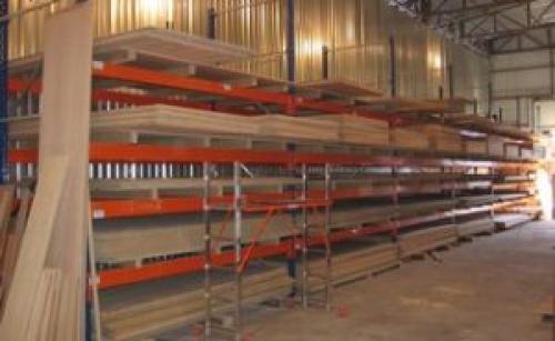 Плинтус МДФ. Плинтус из МДФ – состав, достоинства и недостатки