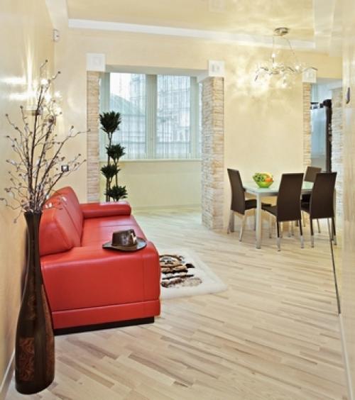 Вазы в интерьере гостиной. Вазы для украшения интерьера: выбор безграничен