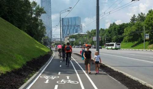Правила поведения в общественных местах. Правила безопасного поведения на улицах и дорогах города