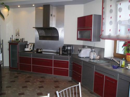 Кухни пластик в алюминиевом профиле. Кухни пластик в алюминиевой рамке 13 Кухни пластик в алюминиевом профиле. Кухни пластик в алюминиевой рамке 13