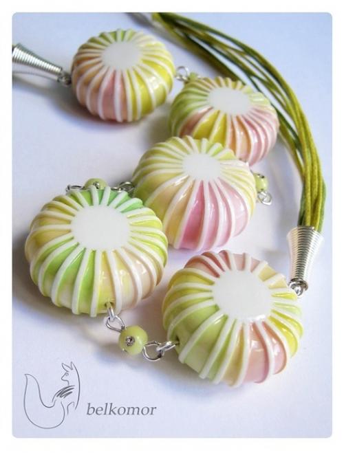 Можно ли покрывать лаком после масла. Можно ли воск покрывать лаком. Можно ли обработать древесину лаком после масла и воска? Как нанести масло и воск на древесину обработанную лаком