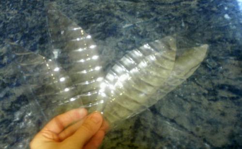 Пчела из пластиковых бутылок своими руками. Медоносная пчела из пластиковой бутылки