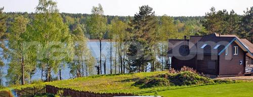Участок с выходом к воде в подмосковье. Сложно ли купить участок на берегу озера или водохранилища?