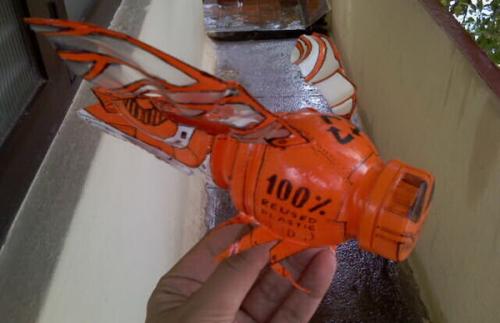 Пчела из пластиковых бутылок своими руками. Медоносная пчела из пластиковой бутылки