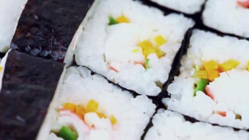 Факты о роллах филадельфия. Сколько калорий в порции роллов филадельфия. Факты о роллах: калорийные ли суши