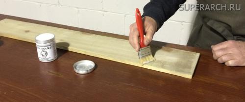 Можно ли покрывать лаком после масла. Можно ли воск покрывать лаком. Можно ли обработать древесину лаком после масла и воска? Как нанести масло и воск на древесину обработанную лаком