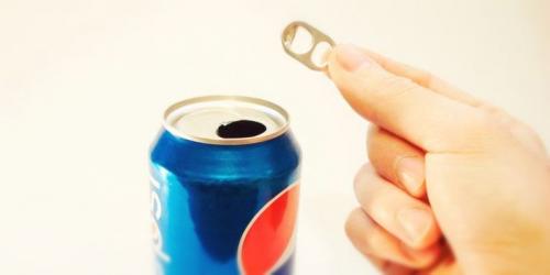 Как открыть бутылку пива голыми руками. 7 способов открыть бутылку пива или газировку без открывашки