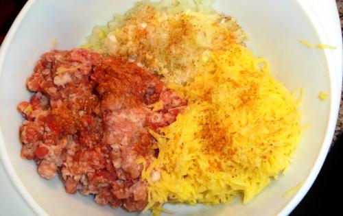 Сочные котлеты с картошкой. Котлеты из фарша с картошкой