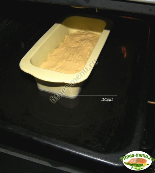 Запеканка из нута с тунцом и луком-пореем