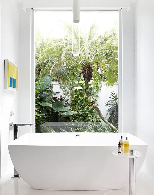 Ванная в комната в коттедже. Выбор материалов для ванной